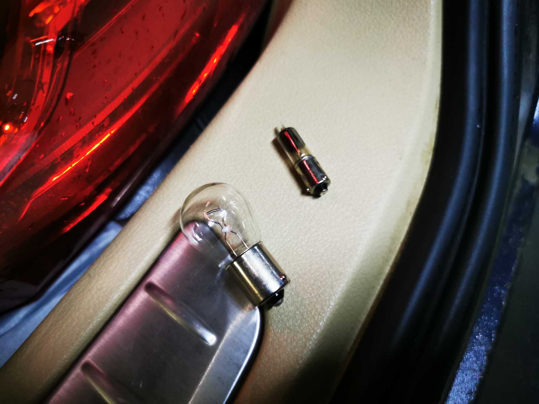 Лампа стоп сигнала форд фокус 2: как поменять, какая стоит