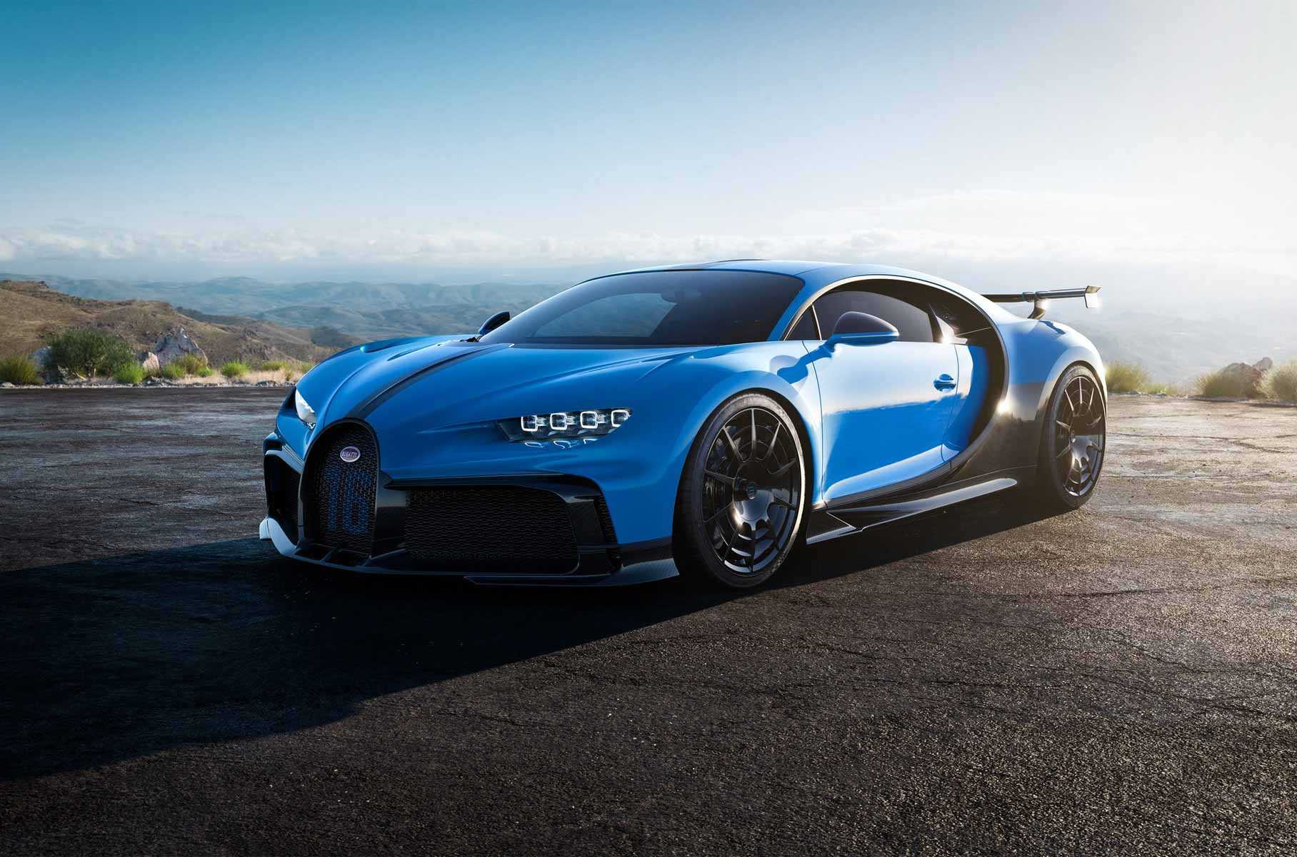 Bugatti chiron — абсолютный форвард на дороге