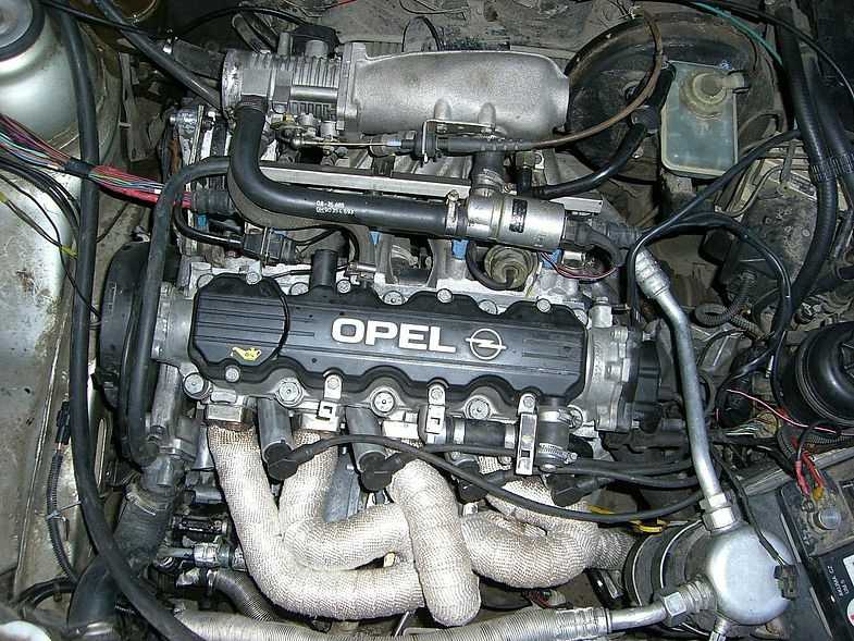 Немецкий двигатель c20ne на ниву