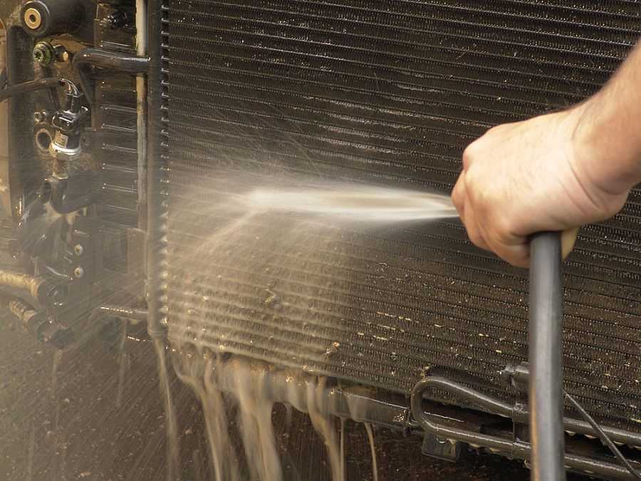 Промывка системы охлаждения двигателя: чем промыть и как это сделать в домашних условиях