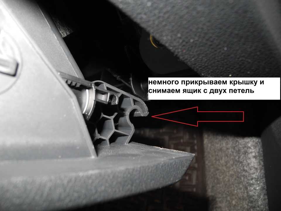 Все о замене воздушного фильтра в автомобиле skoda octavia a5 — фото и видео