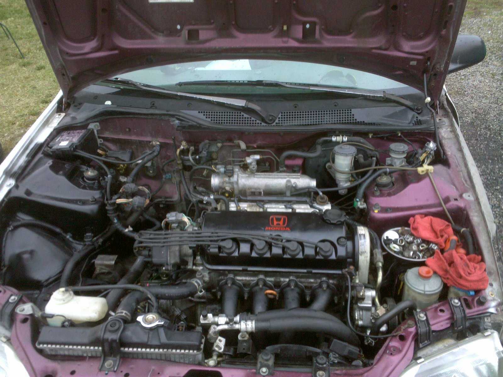 Honda zc. Honda Civic 1993 подкапотное. Двигатель Хонда d14. Хонда Цивик 1998 двигатель. Двигатель ZC Honda.