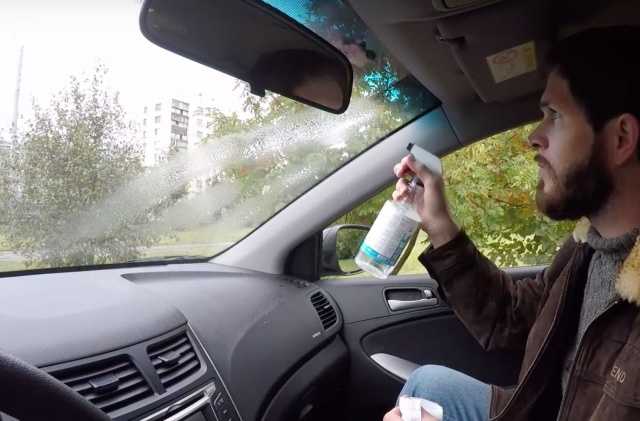 Как избавиться от запотевания стекол в автомобиле