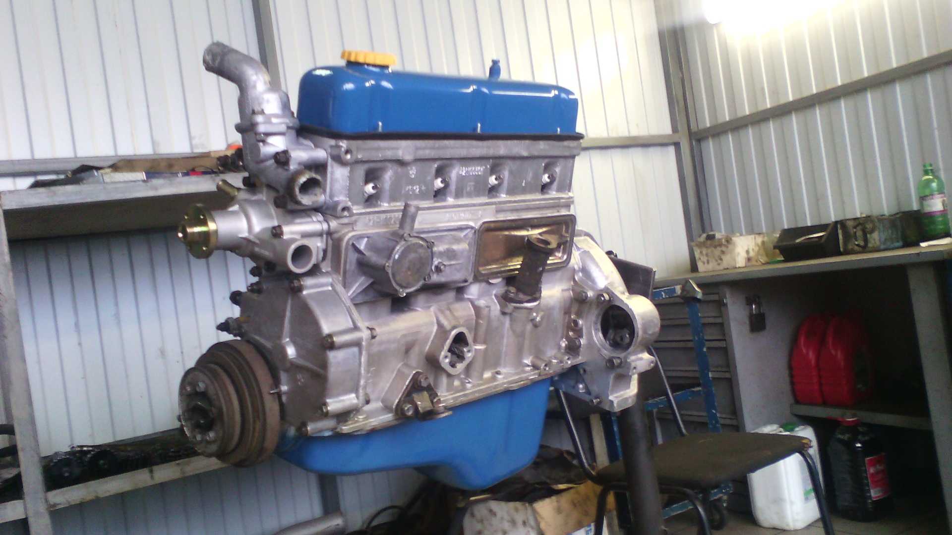 Двигатель умз 4218 (a-92:103 л.с., а-80:84 л.с.). все двигатели для а/м уаз
