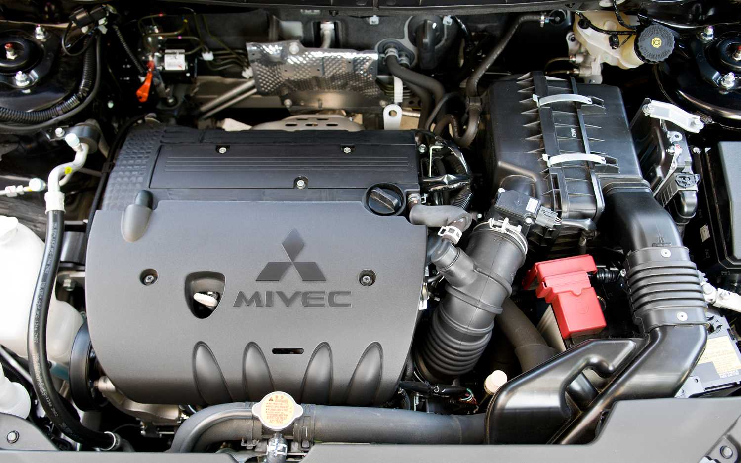 Основные технические характеристики двигателя Митсубиши 4В12 Конструктивные особенности Обслуживание, ремонт и доработка силового агрегата