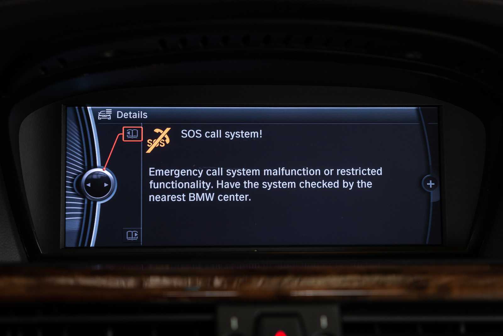 Навигационная система BMW может выйти из строя из-за неисправного автомобильного коммуникационного компьютера, известного как CCC Если BMW CCC выходит из строя, навигация BMW и iDrive не будут работать В некоторых случаях навигационная система может работ