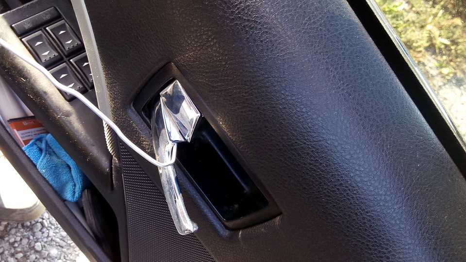 Как открыть дверь форд фокус